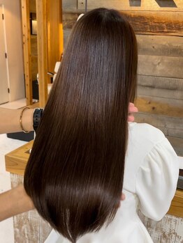 キース ヘアアンドメイク 恵比寿(kith. hair&make)の写真/kith.オリジナルの髪質改善トリートメントは質感調整ができるワンランク上の髪質改善。クセになる絹髪に♪