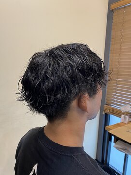 アルター(aL ter) メンズ波巻きツイストスパイラルパーマ【アルター鎌取店　今吉】