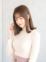 外ハネミディアムボブ