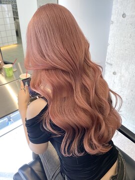 サンクプロジェクト(cinq PROJECT) ピンクミルクティーベージュダブルカラー顔まわりレイヤーボブ