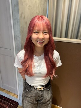 エッセ 大阪梅田茶屋町店(esse) 無敵ピンク！！！