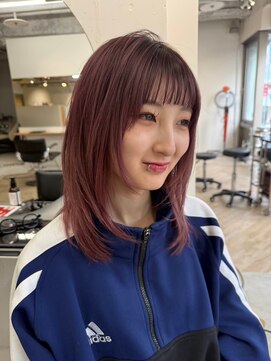 ラヴィズム(LUVISM) 顔周りレイヤー/ダブルカラー/髪質改善/ケアブリーチ万代新潟駅