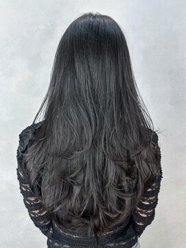 アイティー バイ アルバム 中野店(IT by ALBUM) ロング顔周りレイヤーオリーブグレー韓国ヘア_ba573051