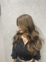 イリ 梅田(ili)&nbsp;ヘーゼルベージュ