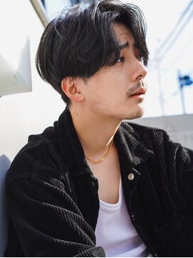 クオル キャスト 熊本(QOL×cast) ニュアンスセンターパート毛流れパーマ