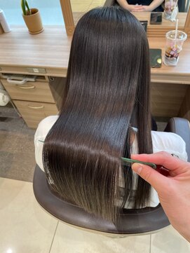 アッシュ 等々力店(Ash) 極ツヤ髪質改善縮毛矯正