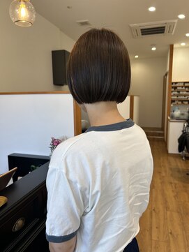 ルーエ(Ruhe) 大人可愛いミニボブ