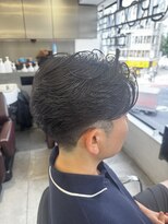 グルーマーズトウキョウ(GROOMER/S TOKYO)&nbsp;ラフカール/men's/メンズ/刈り上げセンターパート/神保町