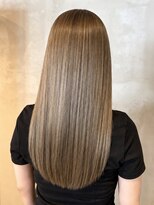 キリ 逗子(kiri)&nbsp;逗子葉山ダブルカラーケアブリーチカラープラチナアッシュM198