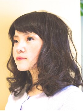 ヘアメディアブロー(Hair Media BLOW) ふんわりセミディ