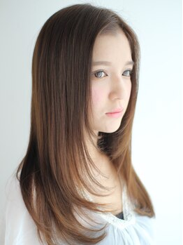 ヘアステージジール(HAIR STAGE ZEAL)の写真/【ヘアエステトリートメント】諦めていたその髪に極上の艶と潤いを…思わず自慢したくなる艶髪美人に変身