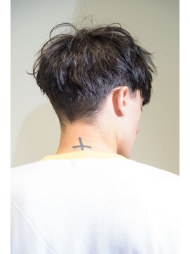 アトリエイトワ(atelier ittowa) スパイキーショート/ブルーブラック/フェザーパーマ/15