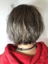 リルウ 阿倍野キューズモール(LILOU)&nbsp;無造作感ショートボブ