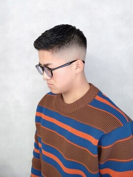 ソアー 新大阪(SOAR) 濡れパンアイロンパーマグラデーションフェードカット【新大阪】