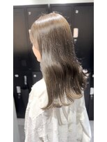 サロンドミルク 新百合ヶ丘店(salon de MiLK)&nbsp;ミルクティーベージュグレージュハイトーンダブルカラーインナー