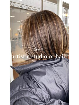 アッシュ アーティスティック スタジオ オブ ヘア(Ash artistic studio of hair) ハイライト×ボブ