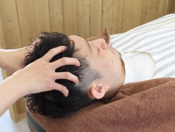 シープラス(C+)の写真/【海田市駅車5分/駐車場◎】フラットなシャンプー台でのヘッドスパは思わず眠ってしまうほど…zzz