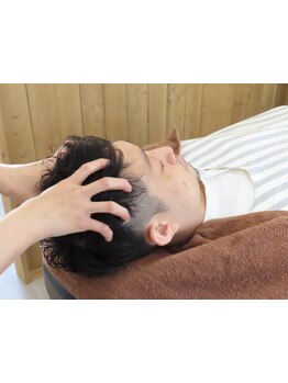 【海田市駅車5分/駐車場◎】フラットなシャンプー台でのヘッドスパは思わず眠ってしまうほど…zzz