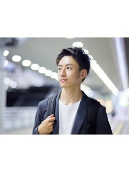 【低価格・短時間・高利便性】メンズカットに特化♪授業の合間、放課後にも気軽に通える！