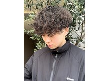 サロン ド ロイ(Salon de Roi)