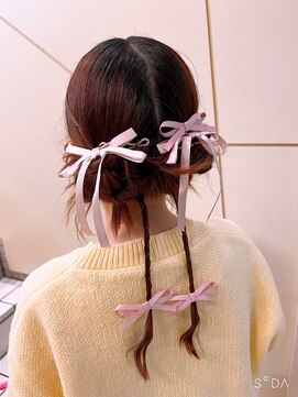 ヘアメイク ジェイエム ツインおだんごカチモリ