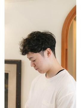 ベンジー オウン 代々木上原店(benji own) 刈り上げ　くせ毛パーマ