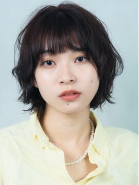 カフカ 亀有(KAfKA) 黒髪外ハネショート