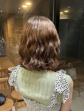 アメリ バイ アピッシュ(Amelie by apish) ラフに決まるボブパーマ