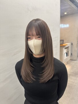 ジーナ 池袋(Zina) #モカベージュのバタフライレイヤー