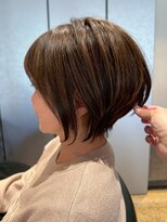 ナチュラル ヘアーデザイニング(Natural hair designing) 美人ショート/丸みショート/大人可愛い/前下がりショート/モテ髪