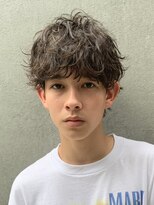 フィフス 大分(fifth)&nbsp;大分シャドウパーマメンズカットラウンドマッシュツーブロック