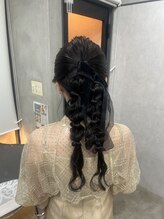 ジゼル 梅田(GiseL) 編みおろしツイン