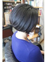 オーバーキャプテンネイキッド(OVER CAPTAIN NAKED)&nbsp;骨格補正☆コンサバ前下がりショートボブ