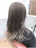 ホワイトグレージュ☆