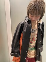 エル(EL by green)&nbsp;[ＡＫＩＫＯ]ハイトーンベージュ×コロンショート