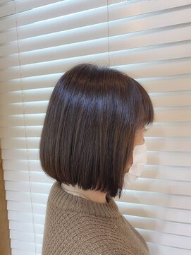 イロヘア アンジョウ(ilo.hair anjo) ボブ×カーキブラウン