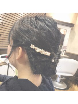 クレプティーク(Cleptique) ヘアセット