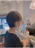大好評♪前下がり丸みショート