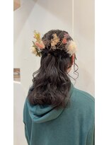 ペイジバイネオリーブ 吉祥寺店(Paige by Neolive)&nbsp;波ウェーブでふんわり感たっぷり！王道ハーフアップ