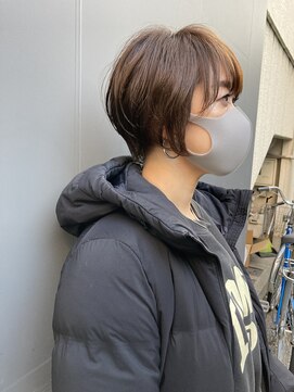 ヘアータイム レスト(HAIR TIME rest) 骨格を綺麗に見せる2セクションショートスタイル