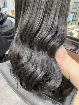 ココット 京橋店(cocotte) つやつやグレージュ