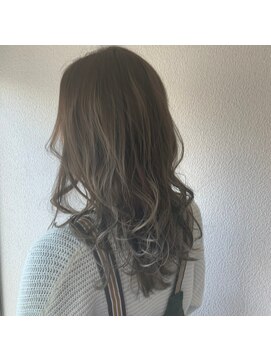 リアン 平塚(Lien) ダークアッシュ/イメチェン/美肌カラー[平塚駅]