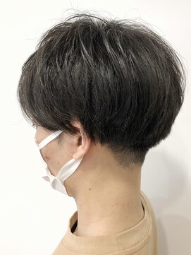 ヘッズ 本八幡店(HEADS) MEN'S HAIR センターパート ツイストスパイラル コンマヘア