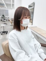 ニュート(Neut )&nbsp;柔らかbeige×フェイスフレーミング