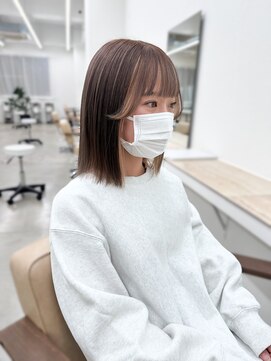 ニュート(Neut ) 柔らかbeige×フェイスフレーミング