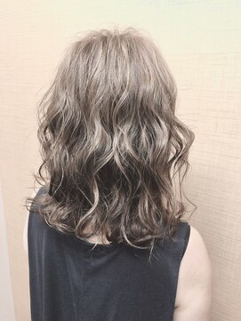 アオアクア バイ グルグル 小岩店(ao akua by GULGUL) インナーグレージュ 美髪ハイライト シフォンカラー 小岩