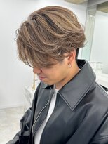 ベレーザ 渋谷(BELEZA)&nbsp;7723ダブルカラーハイトーンブリーチハイライトセンターパート