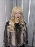 ハイトーンカラーもエクステでロングに!