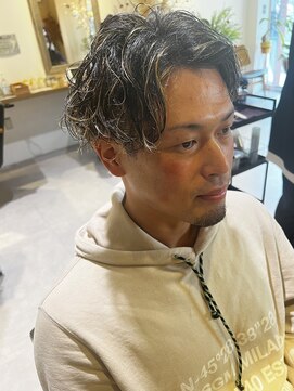 シアン 綱島店(CYAN) 男は黙ってウェーブヘア！魅力爆発の秘密は？