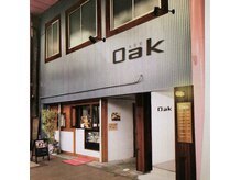 住吉の電車通りにある大人気のクレープ屋さんの２階がOakです☆